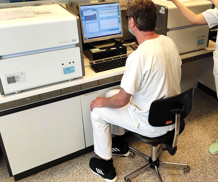 Corona-PCR-Test: Analyse der Viruskonzentration
